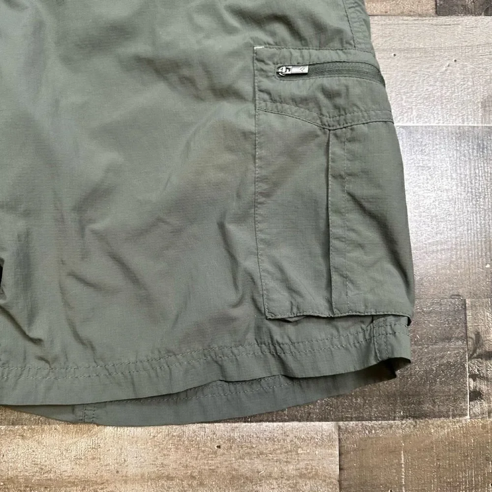Columbia Men’s Size 36 Cargo Shorts Olive Green 10 Inch Inseam Sun Protection